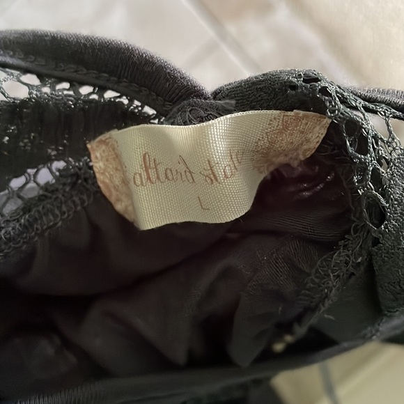 Top - Picture 3 of 4